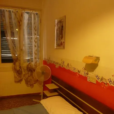 Nino Hotel *