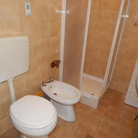 Hotell Nino Finale Ligure